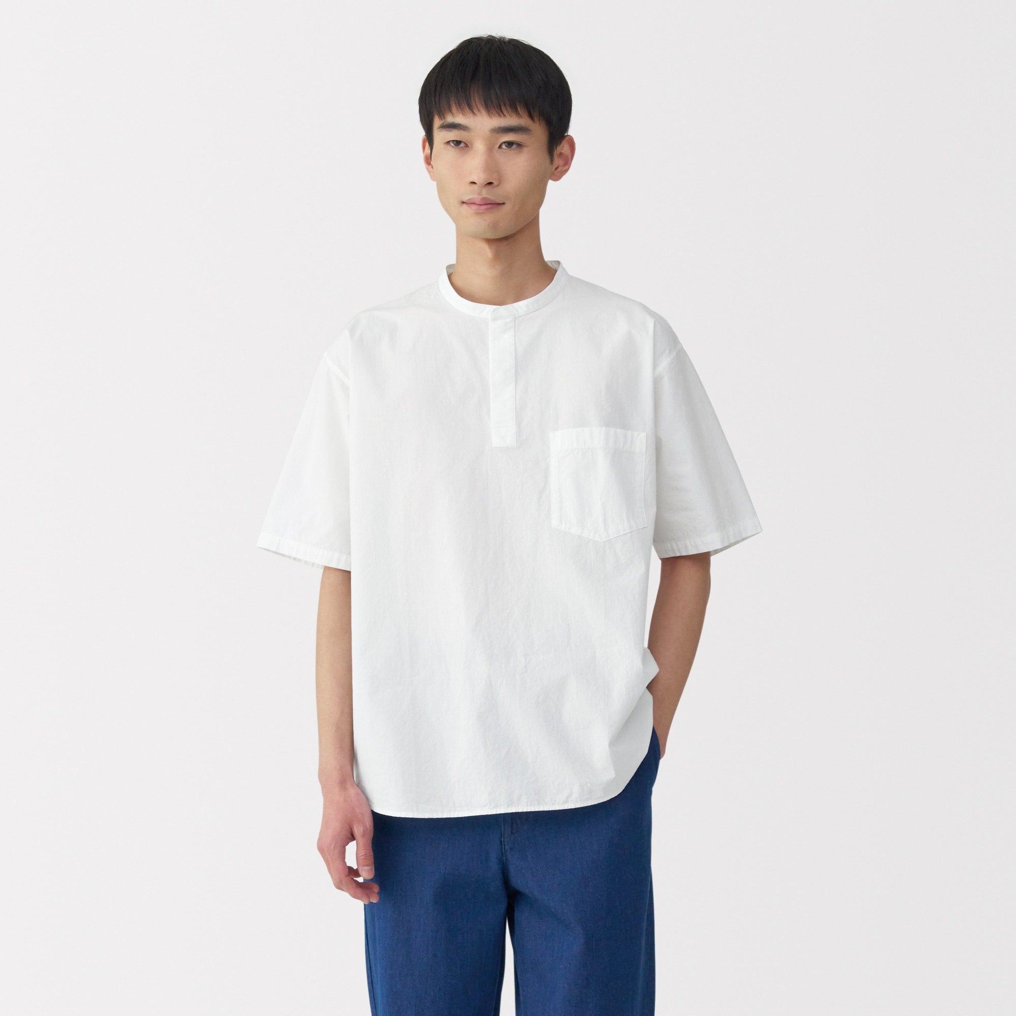 Men's Cool Touch Henley Neck Short Sleeve Woven T-Shirt