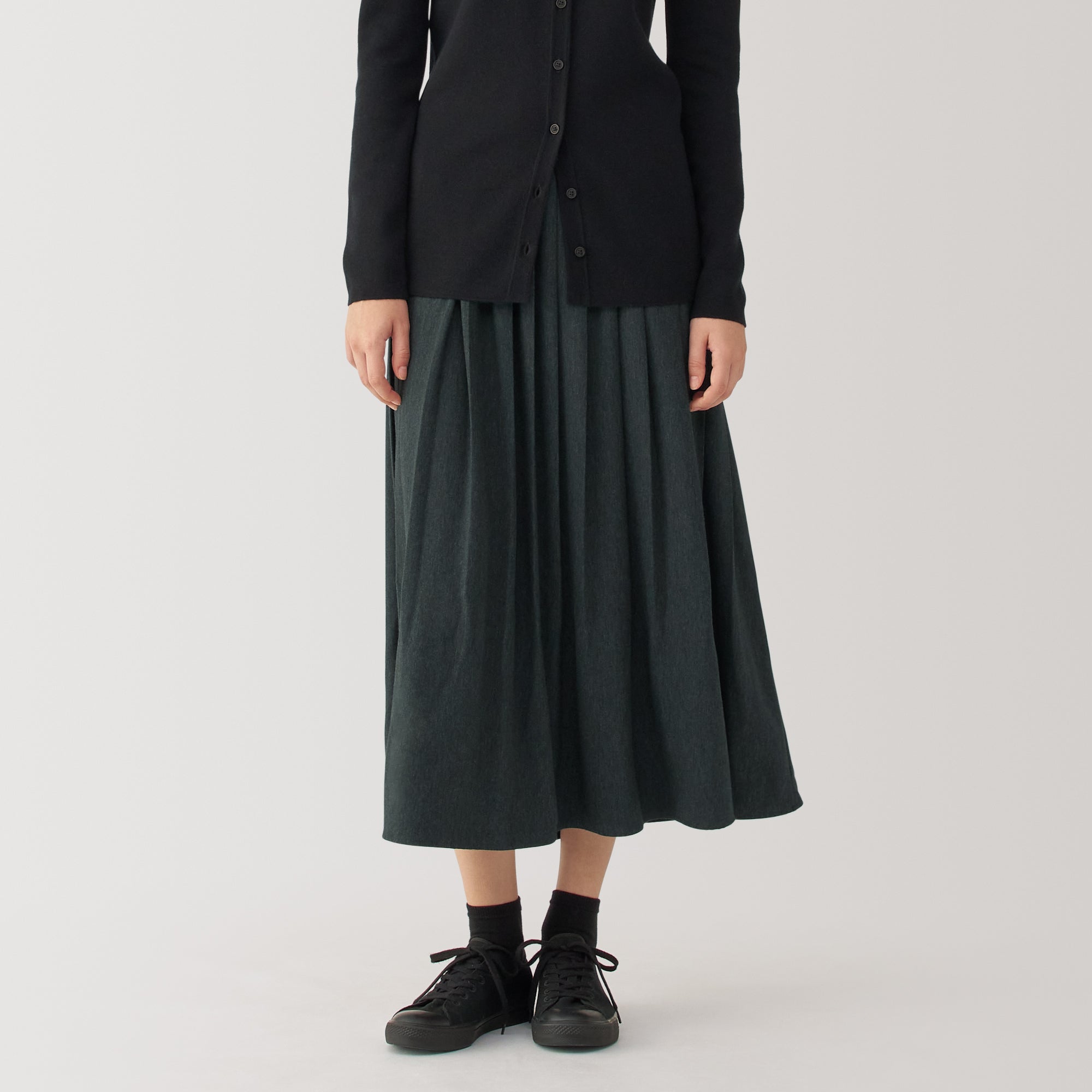 Labo Women's Jersey Pleated Skirt