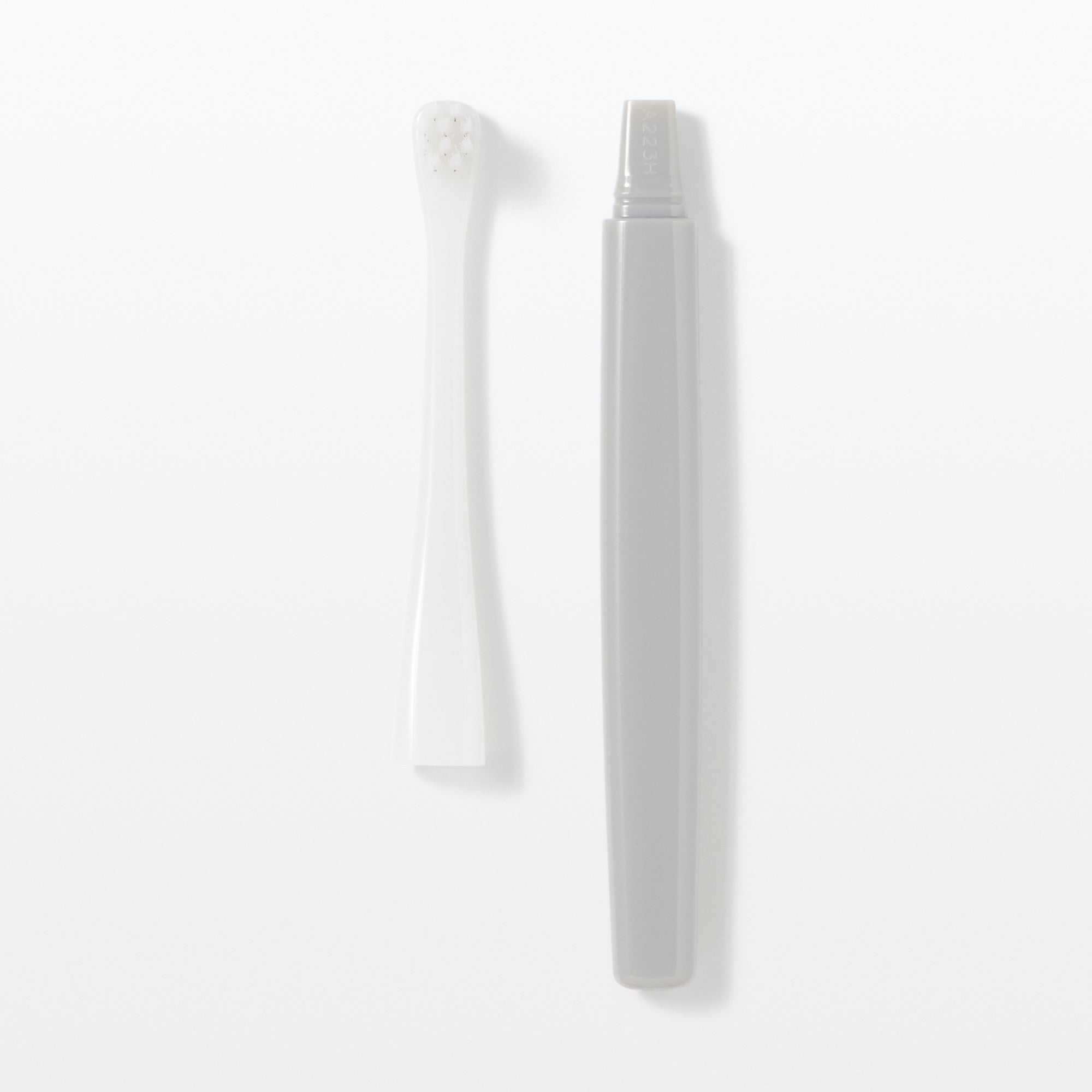 Replaceable Head Compact Medium Toothbrush - Grey