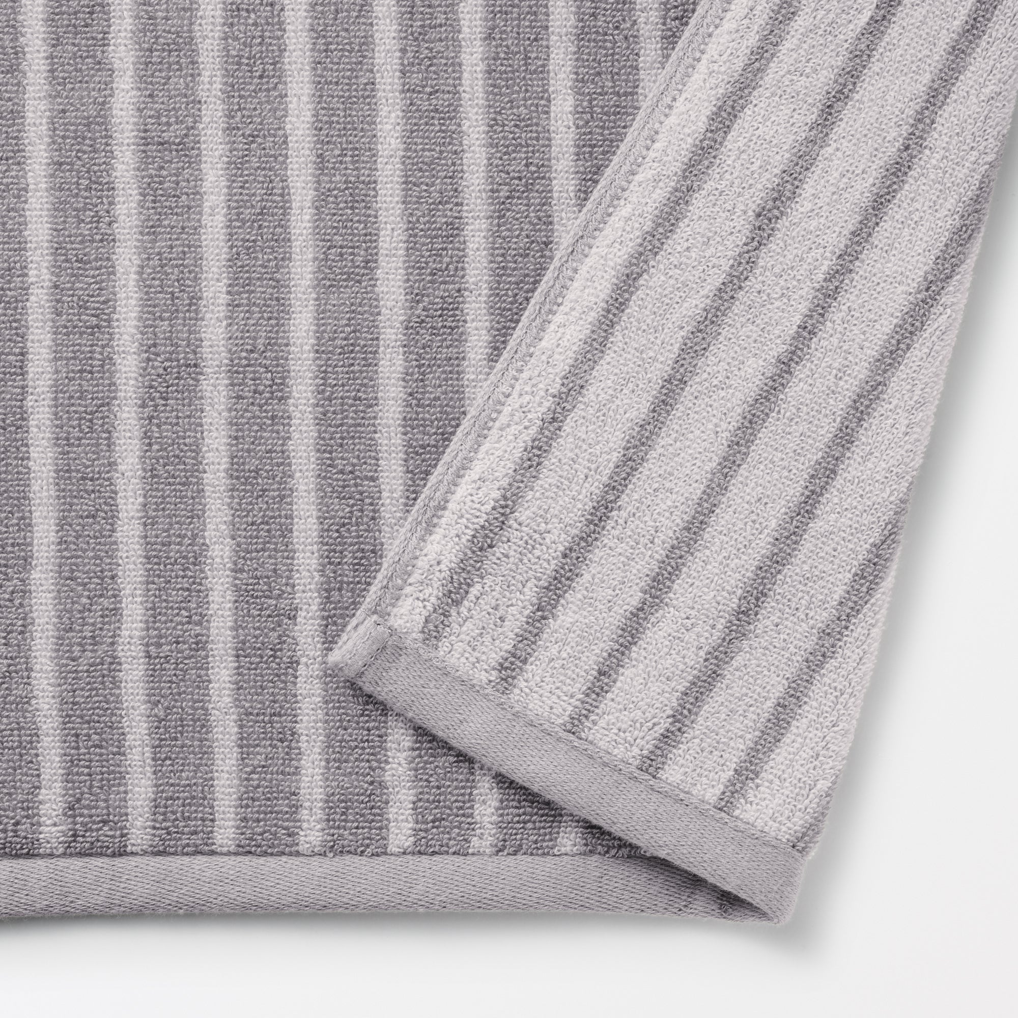 Twin Pile Reversible Stripe Hand Towel
