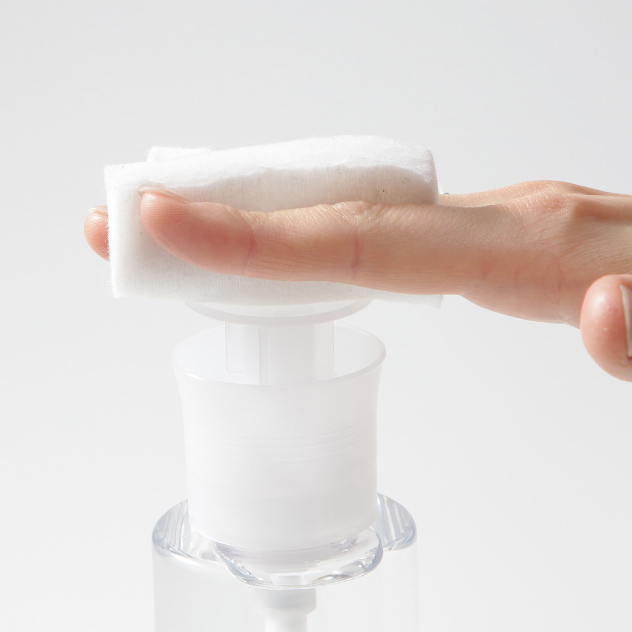 Pump Head for Cotton Pads
